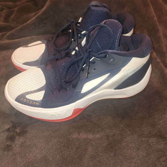 NIKE JORDAN ZOOM SEPARATE MIDNIGHT NAVY WHITE UNIVERSITY RED GOLD SIZE 12.5 - Picture 1 of 10